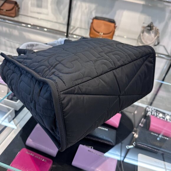NWT! NEW! Marc Jacobs Jumbo Logo Nylon Quilted Tote Bag - Black - Picture 8 of 12